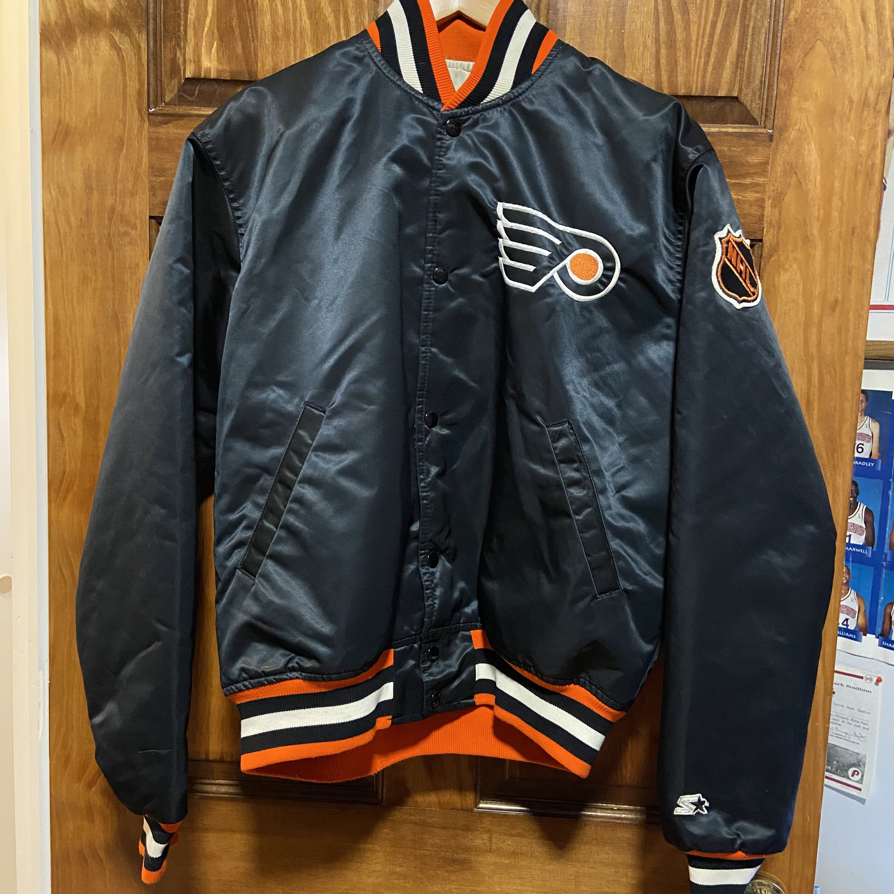 Vintage 1980s Philadelphia Flyers NHL Starter Jacket Satin 