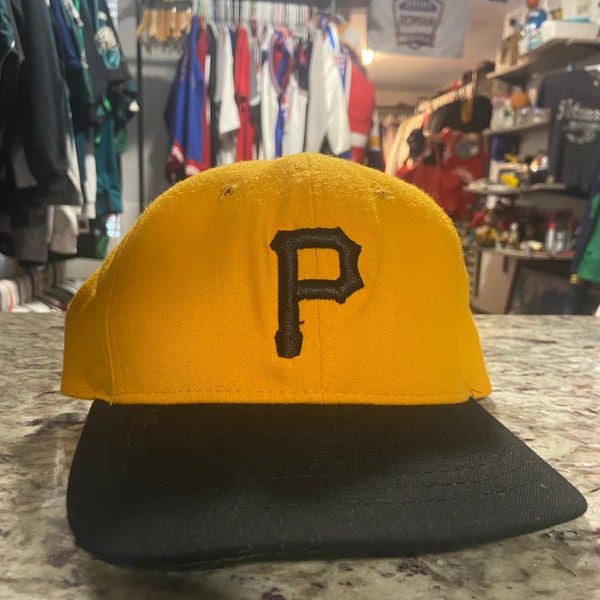 Vintage gelbe Pittsburgh Pirates Baseballmütze