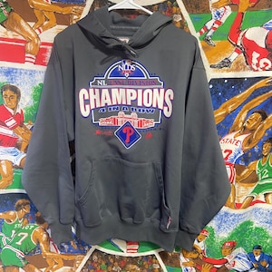 Philadelphia Phillies Pullover Hoodie
