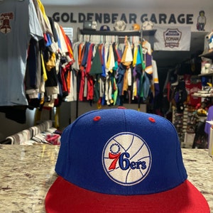 Philadelphia 76ers Fitted Hat