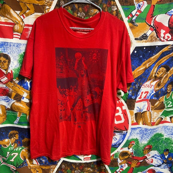 Philadelphia 76ers Moses Malone Teeshirt