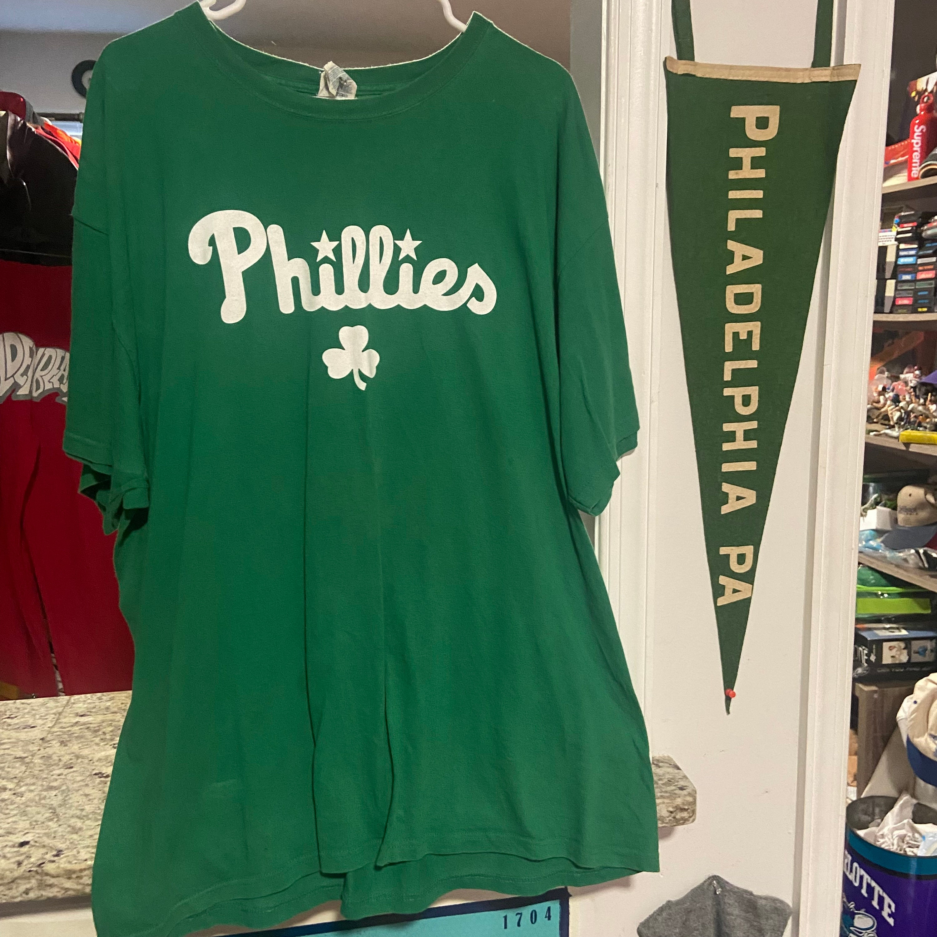 green phillies sweatshirt