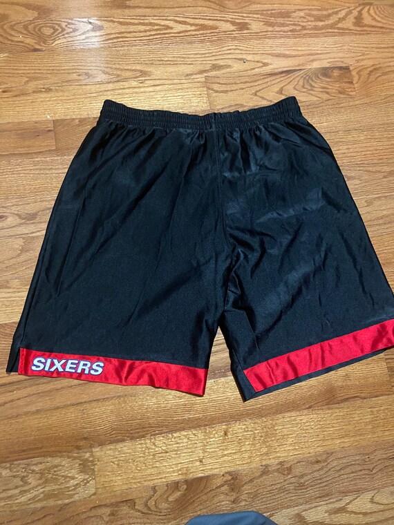 Vintage Nike Mens XL Black Philadelphia 