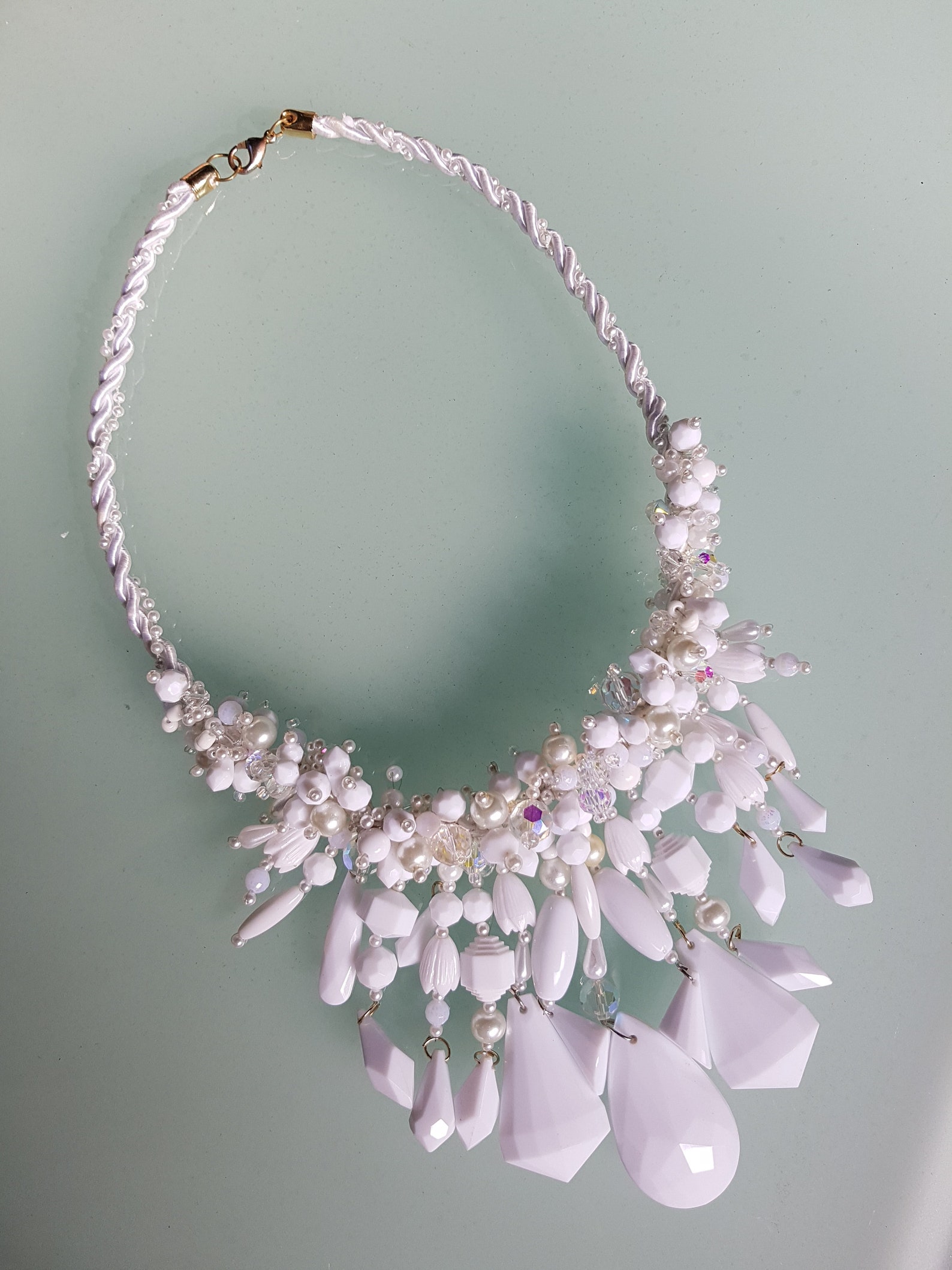 White crystal choker Clearance