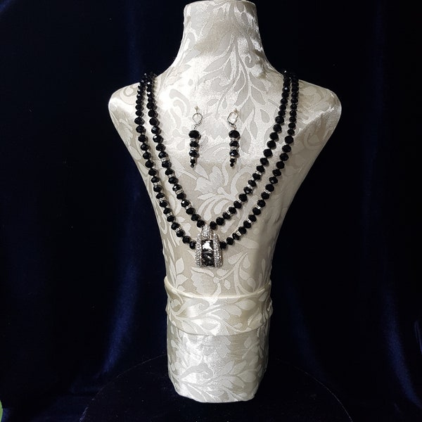 Ensemble de colliers longs noirs de perles, ensemble de boucles d'oreilles avec pendentif en strass, gros bijoux tendance, collier Gatsby plusieurs rangs.