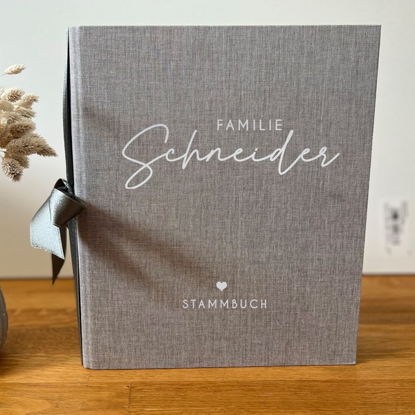 Personalisiertes Stammbuch mit Namen/Familienname, für DIN A4 Format (32x26cm) mit Leineneinband, OHNE EINLAGEN