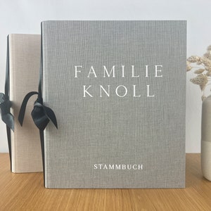 Personalisiertes Stammbuch Modern Family mit Familienname, für DIN A4 Format 32x26cm mit Leineneinband, OHNE EINLAGEN Grau Meliert