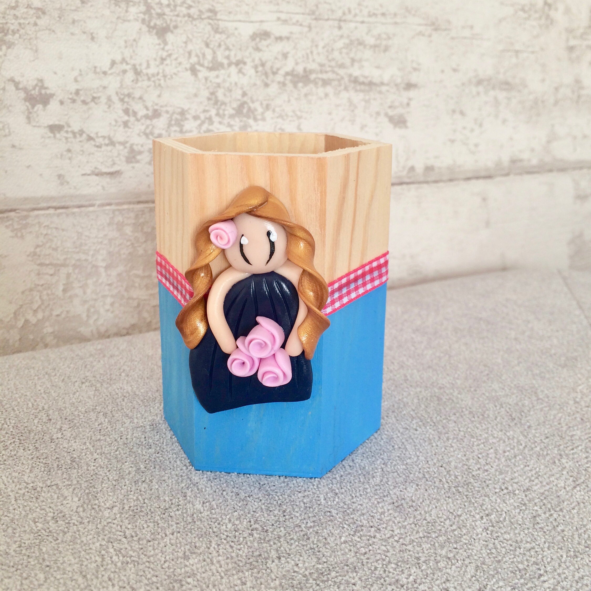 Pot à Crayons avec Une Figurine en Pate Polymère, Cadeau Fille, Princesse