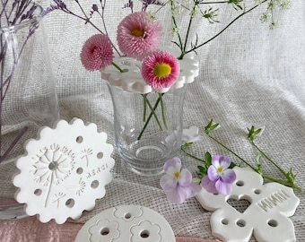 Clay flower and cutting bowls – customizable floral decoration – gift for teacher, mom, grandma