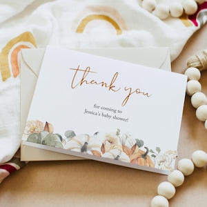 Plantilla de tarjeta de agradecimiento de otoño Tarjeta de agradecimiento de baby shower con calabaza Descarga instantánea Nota de agradecimiento doblada de otoño Imprimible Templett blanco de otoño, C96