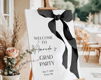 Placa de boas-vindas para formatura com laço, modelo de pôster de boas-vindas para formatura com laço, editável, placa de boas-vindas para festa de formatura com fita, estilo boho, preta, Templett C103