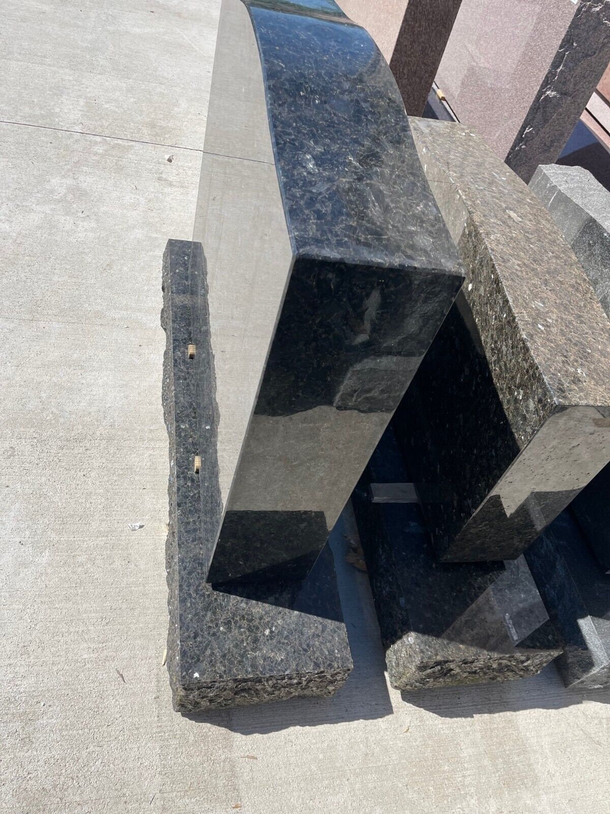 Monumento de granito azul esmeralda perlado del Volga MN-34B / Lápida  serpentina con cubierta pulida / Monumento conmemorativo de cementerio -  Etsy México, image size:1200x1600