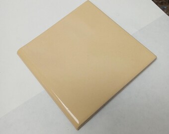 Azulejo cerámico suelto de 4x4 pulgadas, color crema albaricoque brillante, con borde redondeado, Summitville 545-554 (Muestra)