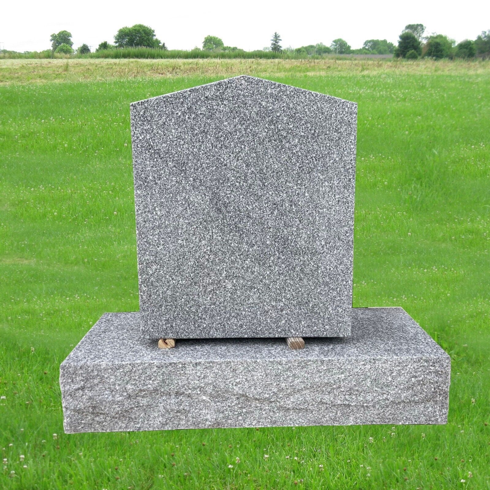 Small Spectrum Gray Granite Monument MN-22B | Apex Headstone