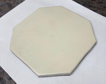 Baldosa octogonal de cerámica blanca cálida mate de 6x6 pulgadas Summitville 313-665 (Muestra)