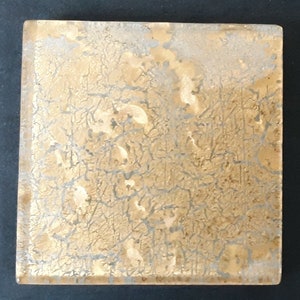 Italian Metallic Glass Crackled Tile: Sahara Gold Backsplash (24 pcs)