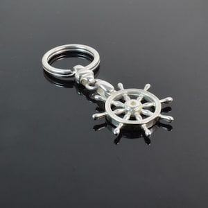 Llavero Timón Hecho a Mano en Plata 925. Fabricado en Italia