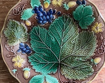 Antique English Porcelain Majoluca Grape Leaf Plate Grapeleaf and Strawberries Motif 1880’s