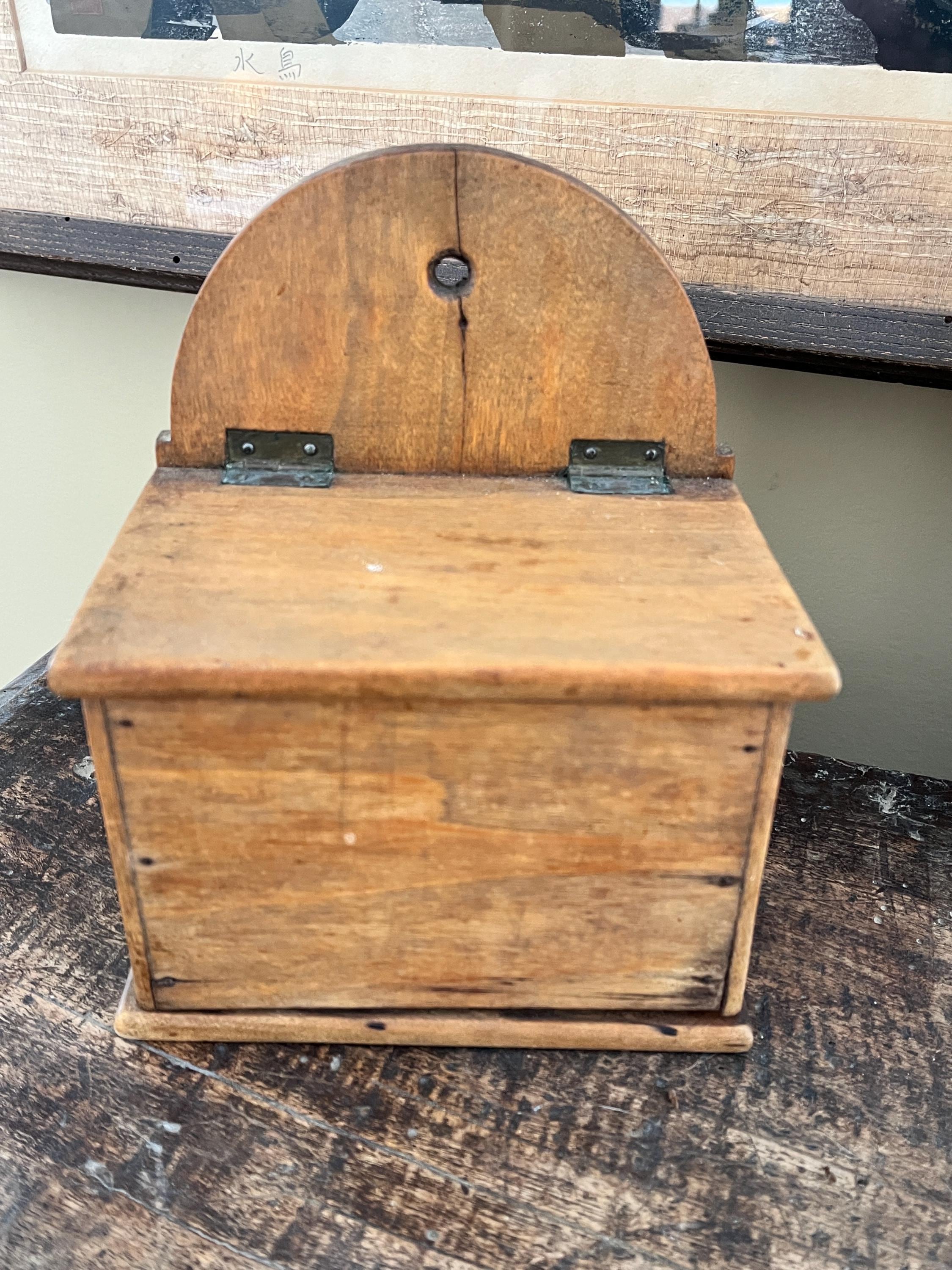 イギリス　アンティーク 木製 ソルトボックス SAL 壁掛け　希少 Antique Salt Box Wall Mounted - Etsy