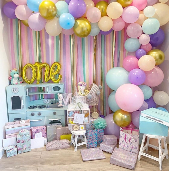 Party Hop - I know you shouldn't play favorites but this Pastel Streamers  and Balloon Party Backdrop Set is what DIY party kit dreams are made of and  might be my favorite