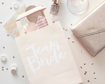 Hen Party Pink Party Bags//Hen do decoration/Party Goodies/Hen Party Ideas/Bride to be treats/Hen/Party Decoration/Pink Hen do Decoration.