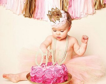 One Birthday Cake Topper//Rose Gold//First Birthday Girl//1st Birthday//Smash Cake Party Decoration//Gold Glitter Topper//Birthday Decor
