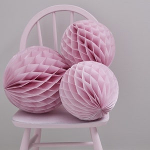 Roze Honingraat Bal Decoraties //Princess Party// Verjaardagsfeest// Feestdecoratie// Honingraatballen// Meisjes