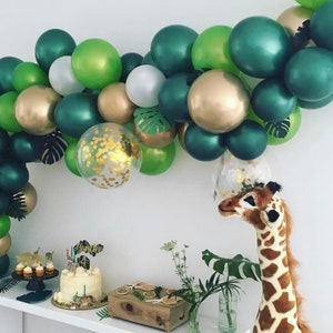 Tropical Balloon Arch Kit // Wild Theme Balloon Garland //Green balloons garland // Birthday Decoration // Safari // Party Decoration Animal