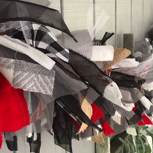 READY TO SHIP, Black & White Garland, Buffalo Plaid, Christmas Garland, Farmhouse Christmas, Fabric Garland, Holiday Swag, Rag Tie Garland