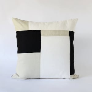 20 x 20. Oreiller décoratif / Throw Pillow / Patchwork / Block Pattern / Minimalist Home Decor