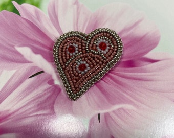 Bead Embroidery Mother's Day Brooch, Bead Embroidery Brooch, Mother's Day Gift, Unique Mother Gift, Mother Brooch. Valentine Brooch