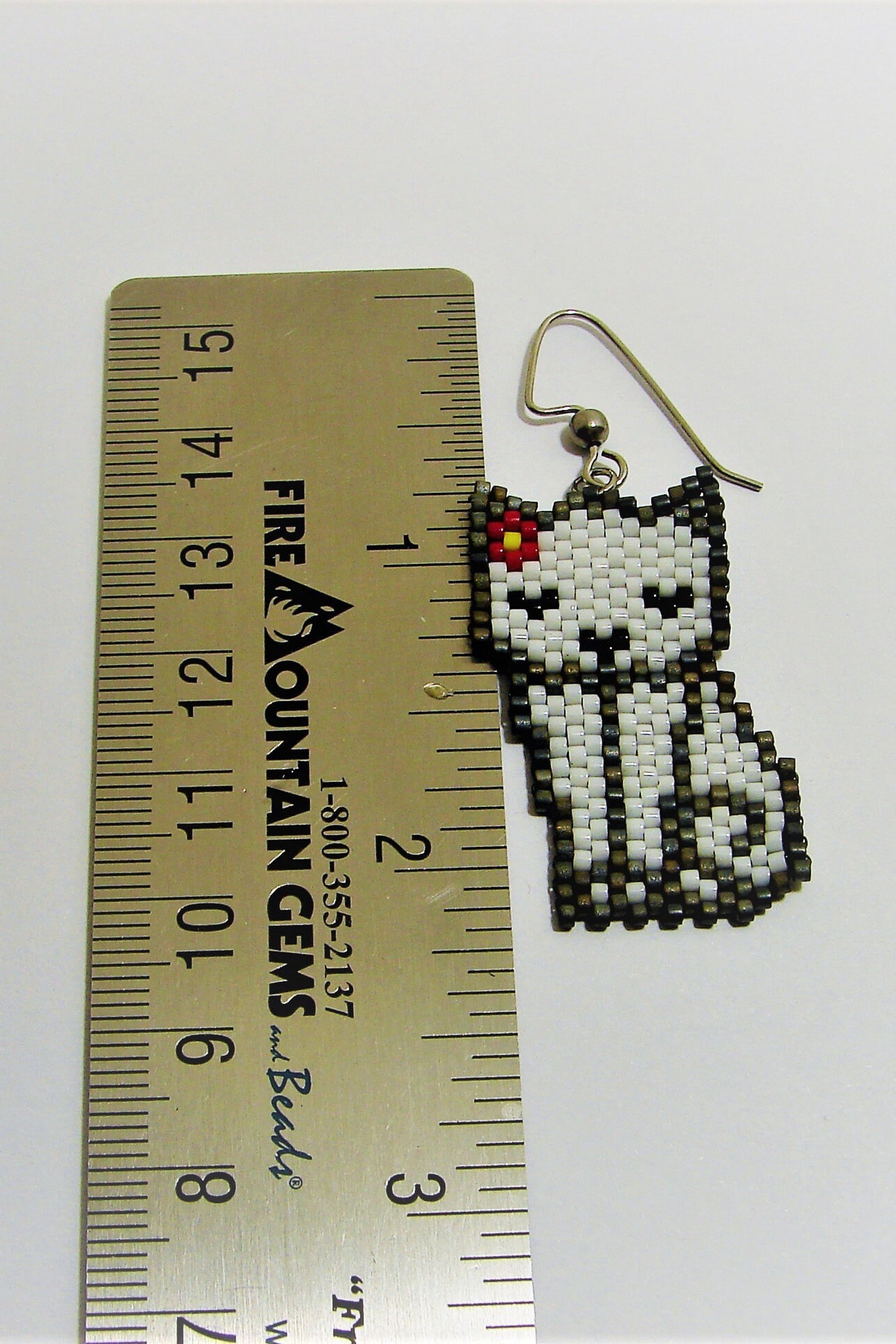 Kitty Cat Earrings, Feline Earrings, Beaded Kitten Earrings, Seed Bead