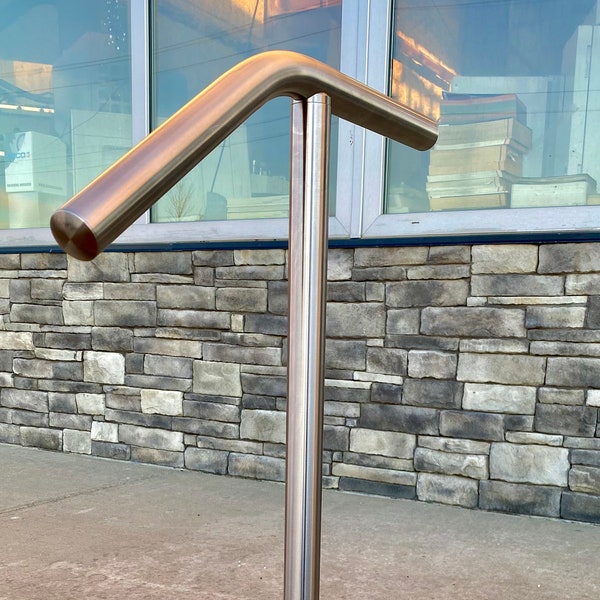 1 Step 2 Step Single Post Handrail with Stainless Steel and Aluminum Options