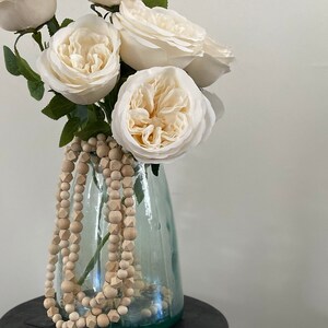 Wooden bead decor