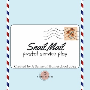 Może przedstawiać: Niebieska i biała koperta w paski z czerwoną i białą ramką. Koperta ma znaczek z kwiatowym wzorem i tekstem "Snail Mail postal service play" oraz "Created by A Sense of Homeschool 2024".