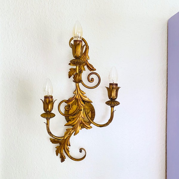 3 armige Florentiner Wandlampe, goldene Wandleuchte, Hollywood Regency Lampe