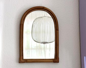Curved bamboo mirror – Vintage 1970s, natural wood frame, mid-century mirror, wall mirror
