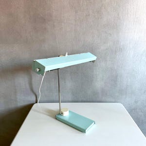 Schreibtischlampe 2010 von Klaus Musinowski für VEB Halle, DDR, 1970er, Vintage Industrie Lampe