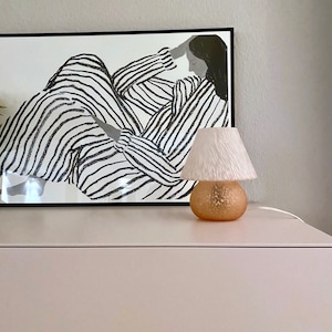 Small mushroom table lamp, mushroom lamp, pink glass lamp, 1970s, Modernist Germany, Mid Century Interior