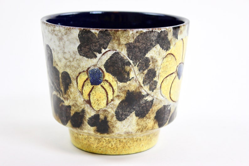 vintage flower pot Majolica marei 70s pot indoor gardening ceramic planter