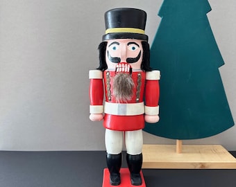 エルツ山地くるみ割り人形、ヴィンテージくるみ割り人形、銃士