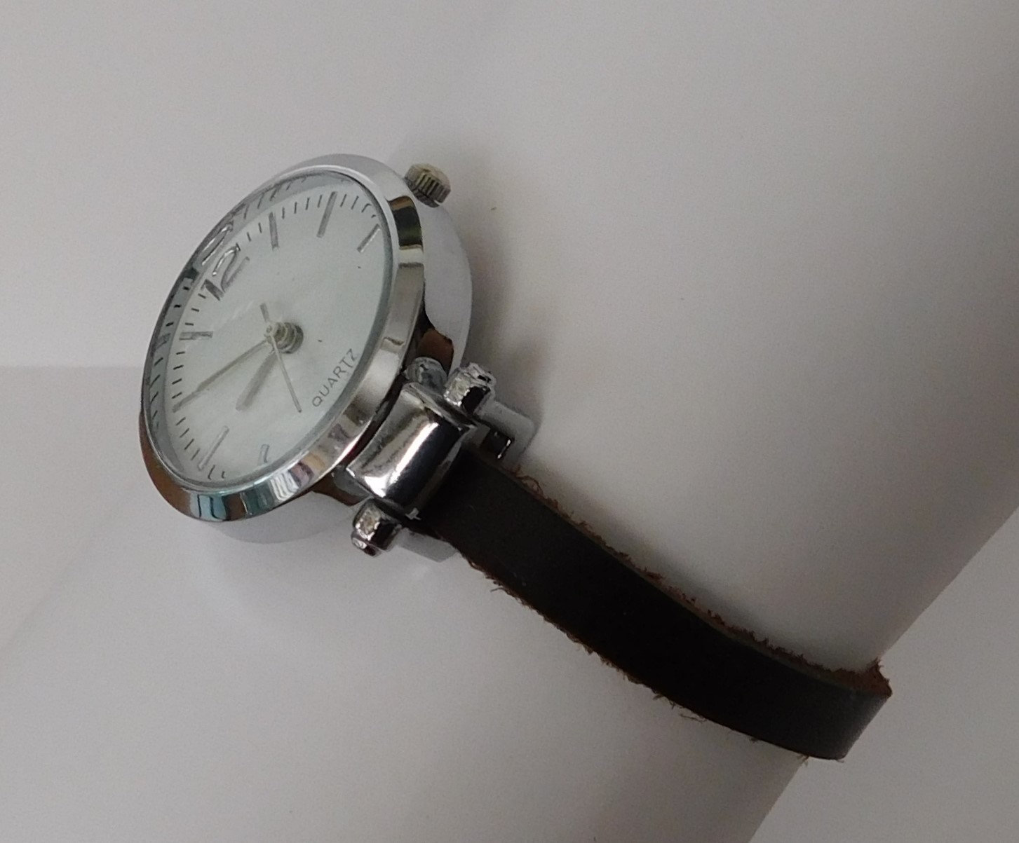 Minimalist watch for women. Women's wrist watch with | Etsy