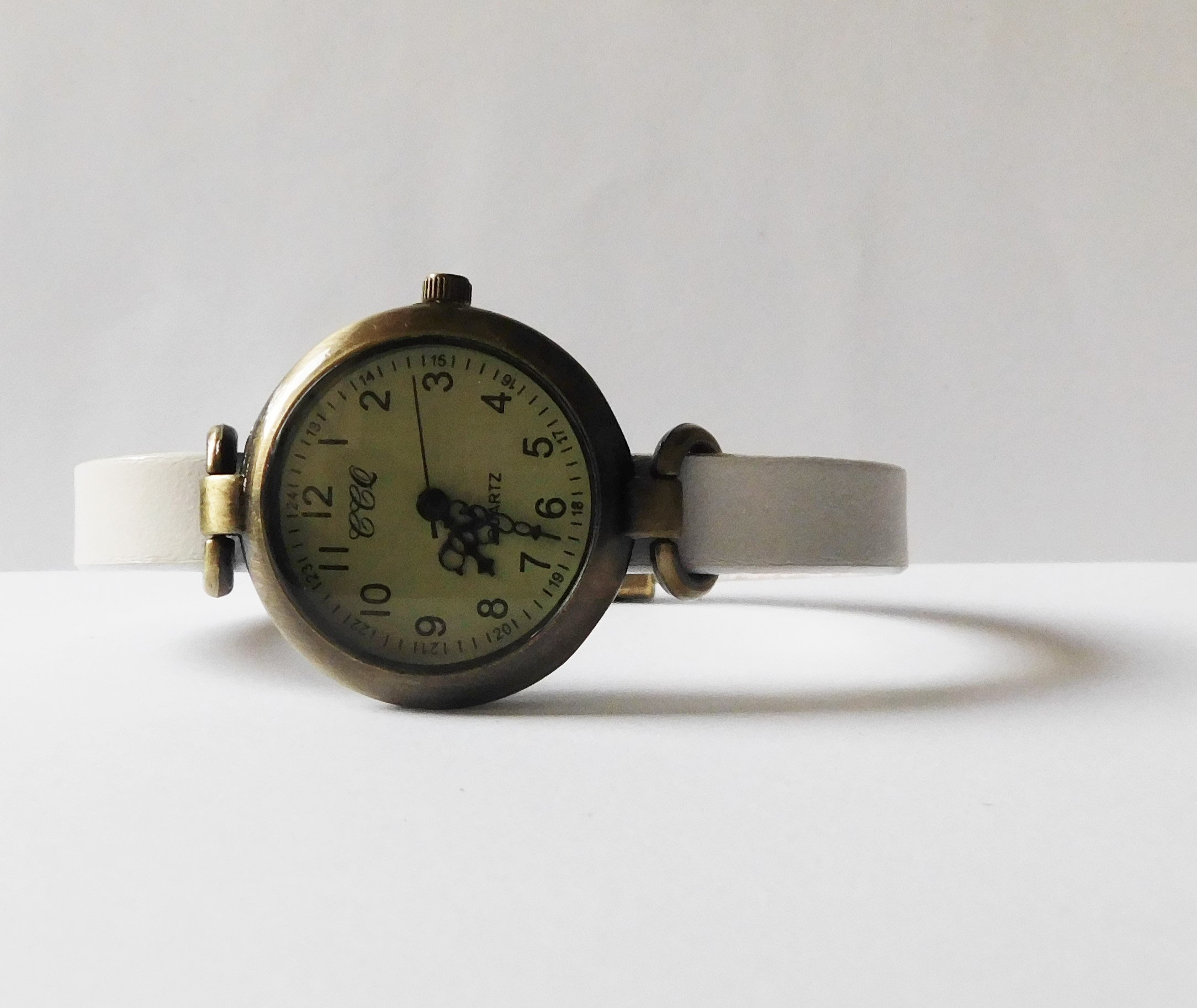 Watch for women with leather band. Women's watch with Etsy