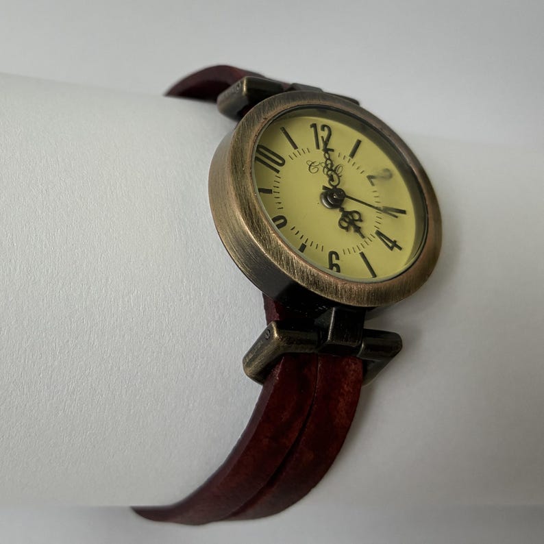 Leather watch for women with custom-sized band. Retro minimalist style. image 7
