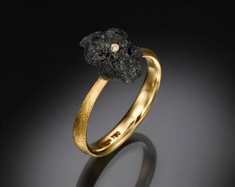 18K Gold Ring, Uncut engagement ring, Everyday Ring, Rough Ring, for Her, Raw Diamond, Raw Stone, raw engagement ring