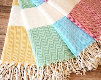 Personalized Beach Towel, Herringbone Towel, Custom Name Cotton Towel, Soft Absorbent Fouta, Wholesale Towel for All Events, Embroidery Gift
