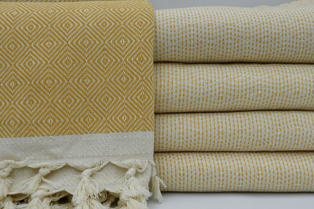 LumiSyne Couverture Tricotée à Gland - Jeté De Lit Doux Et Chaud Couleur Solide Style Nordique 130x230cm