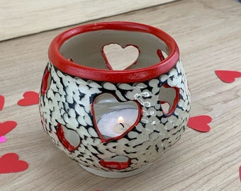 Round Turquoise-rimmed Luminary