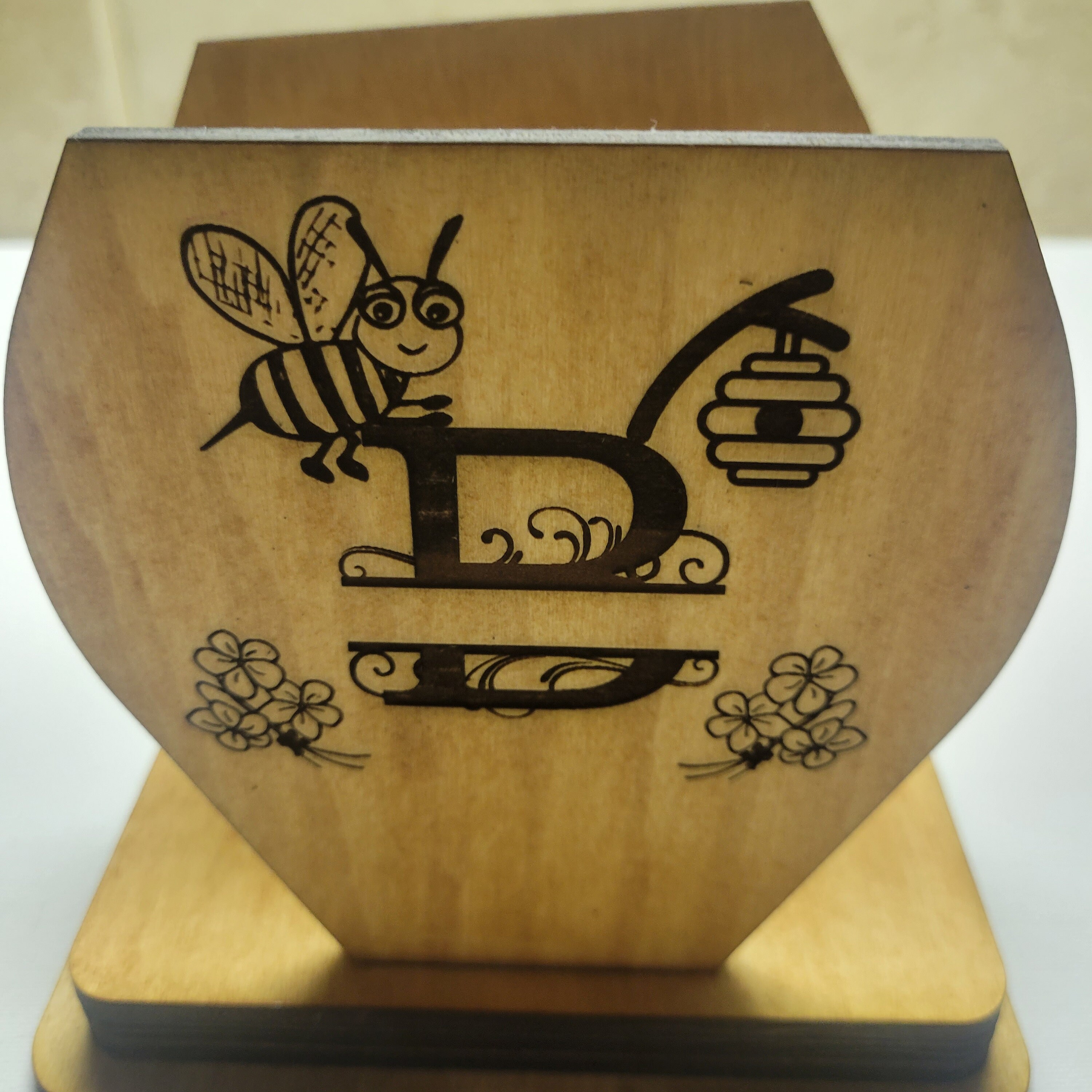 Bee Napkin Holder/ Wood Holder/ Table Napkin Holder/ Kitchen Napkin