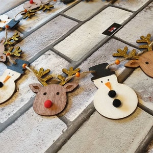 Snowman & reindeer Christmas festive bunting / garland 120cm/300cm long mantle piece// stairs garland. Handpainted